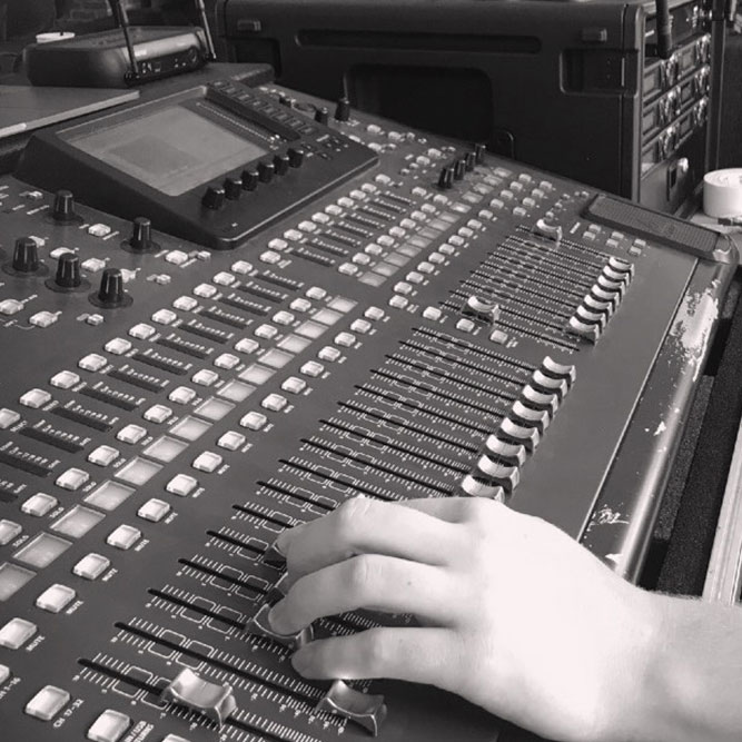 Digital Audio Console