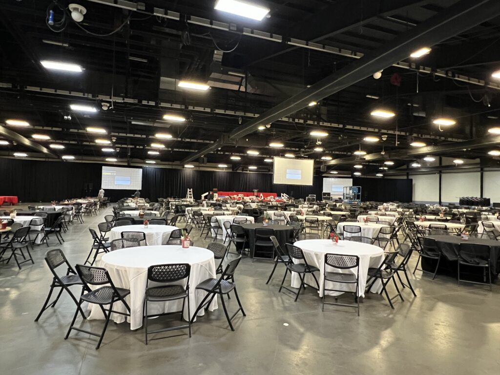 200 ft long 16 ft Velour Drape with 16 ft video screens and floating screen.